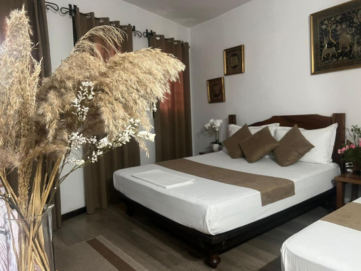 Hotel Omer Берат Экстерьер фото